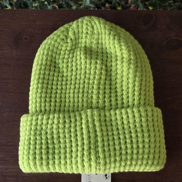NWT FP Free People Movement Cool Down Beanie Lime Green Cozy Winter Hat - Picture 5 of 8